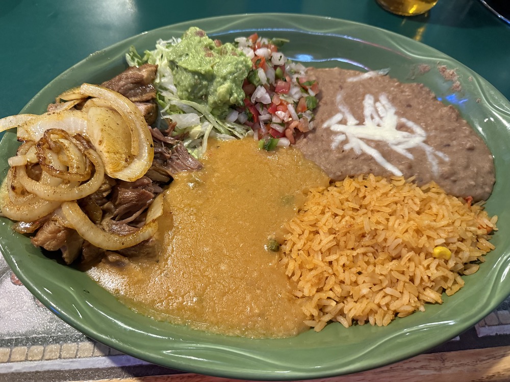 a plate of carnitas
