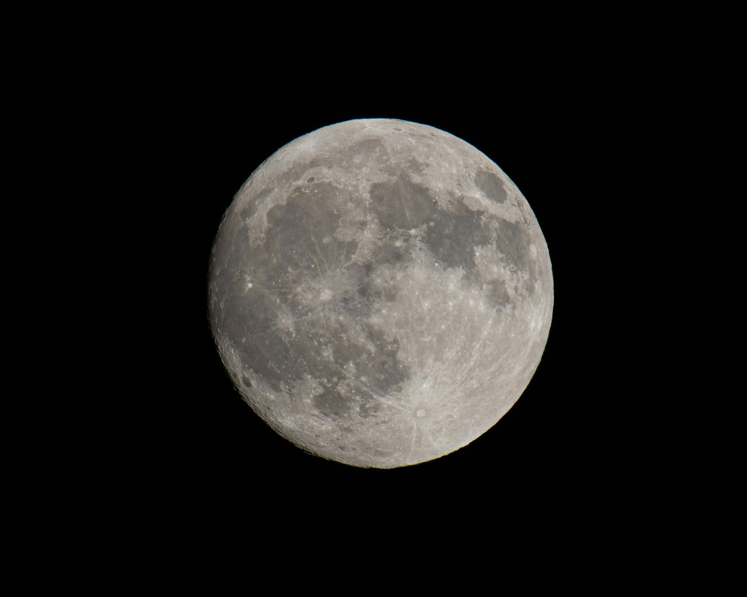 An image of a full moon