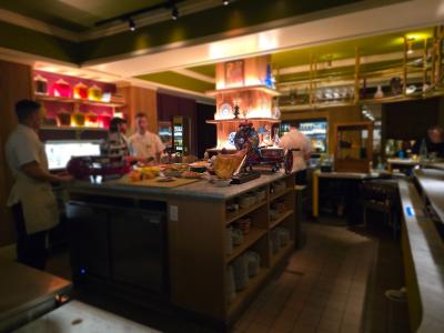 Mar Bella Wine Bar to be replaced with a cantina pop-up in Cherry Creek