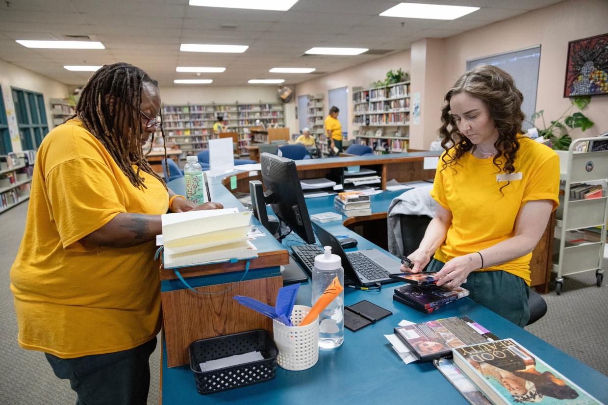 library in prison
