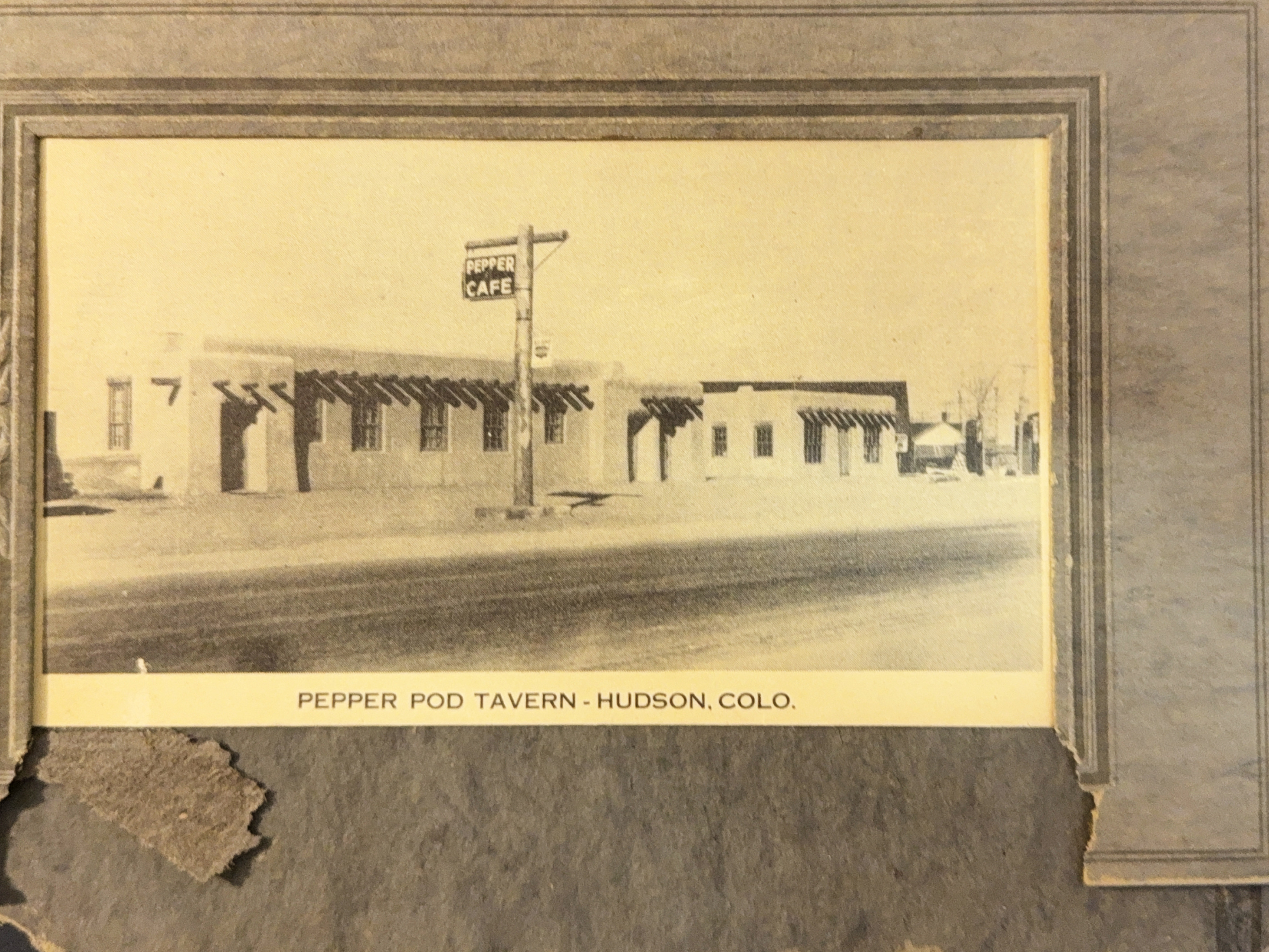 an old photo of a roadside restaurant