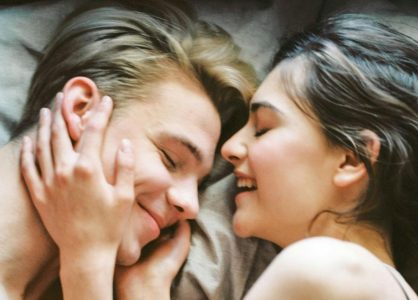 Is Hooking Up on the First Date Slutty — or Just Efficient? 