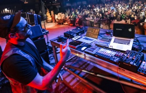 The Polish Ambassador Has Gone Phishing