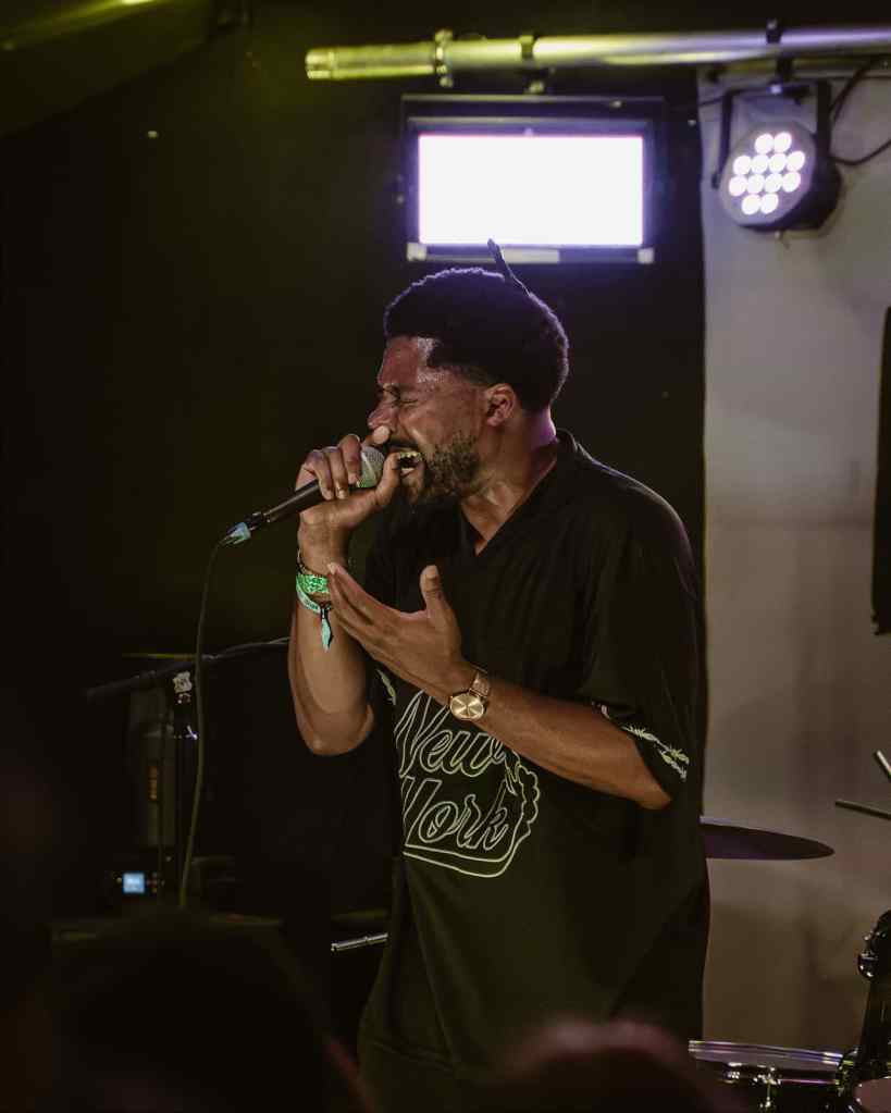 Rapper RO$$A¥ with mic