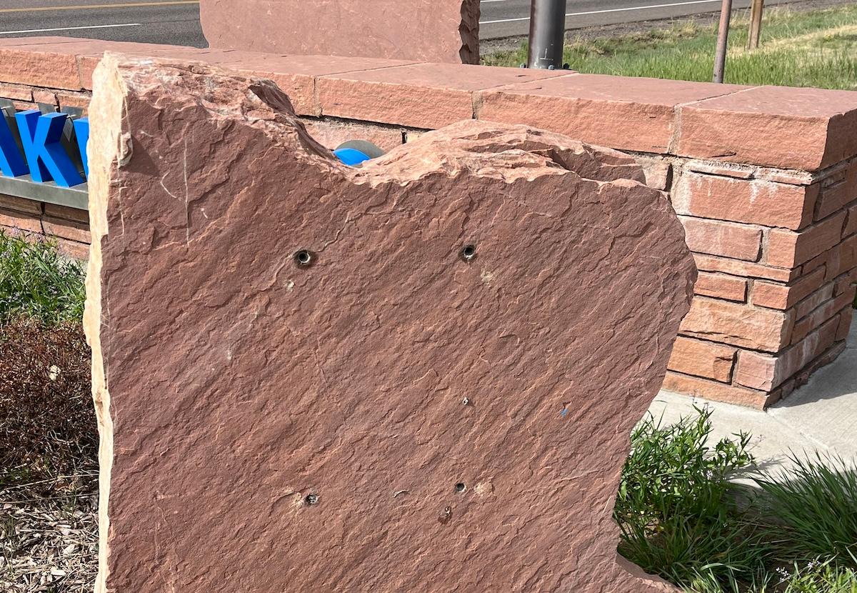 Stolen plaque scene at alameda avenue and sheridan boulevard