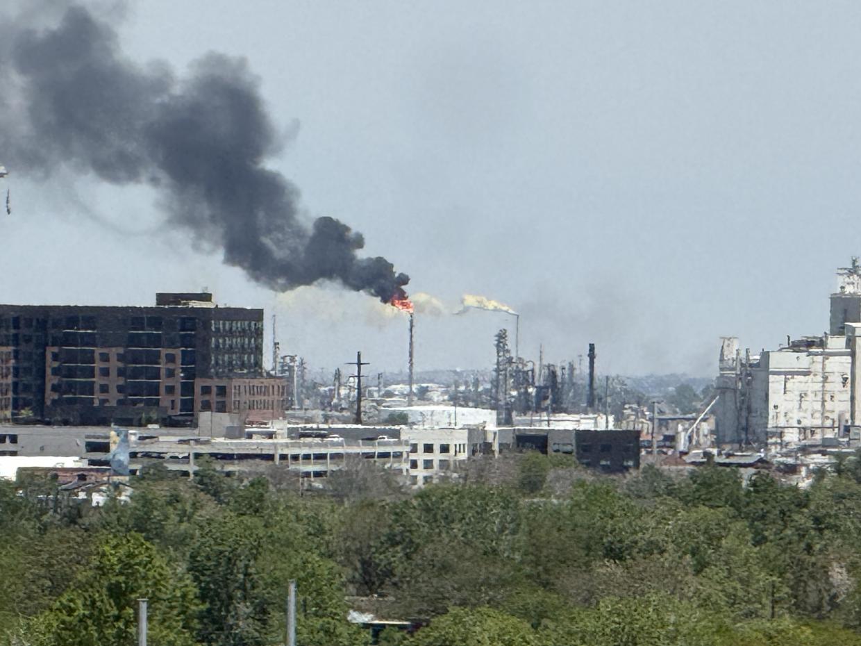 Suncor burning