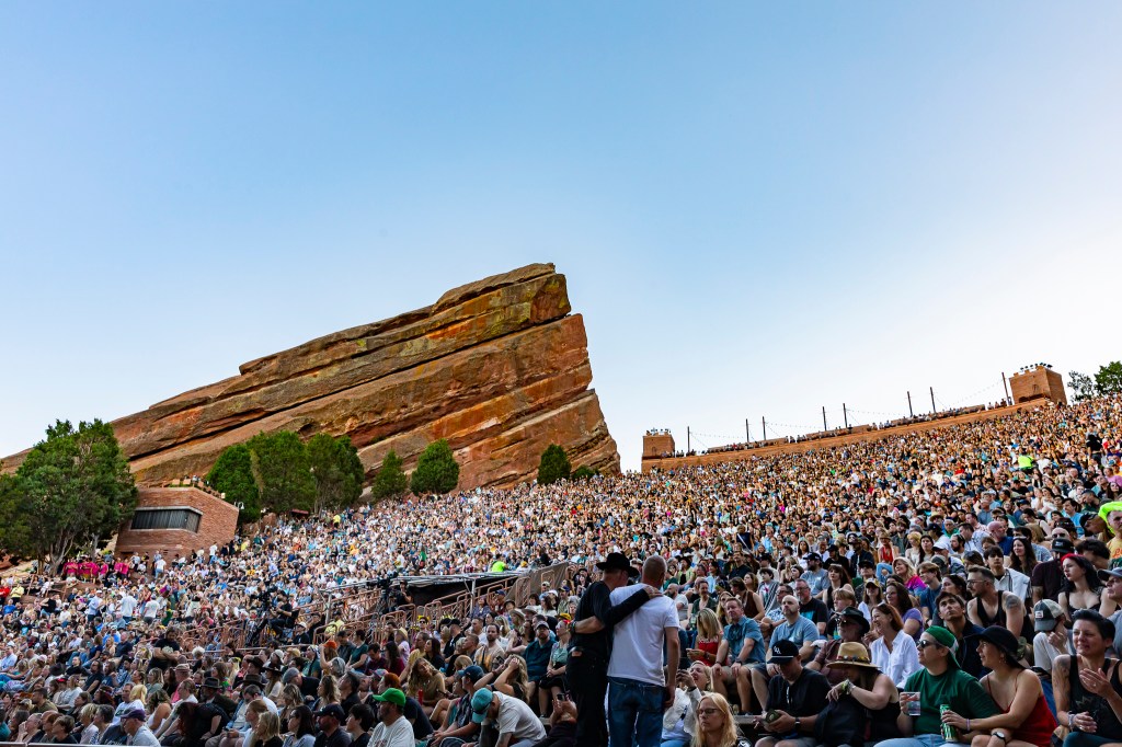 A photo showing the Red Rocks crowd from the side