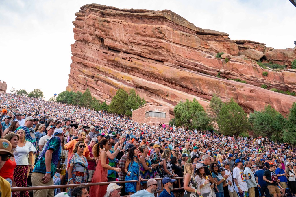 Fans at Widespread Panic.