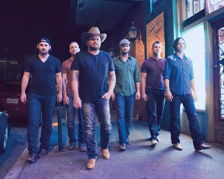 Country Singer Randy Rogers Hates Happy Songs