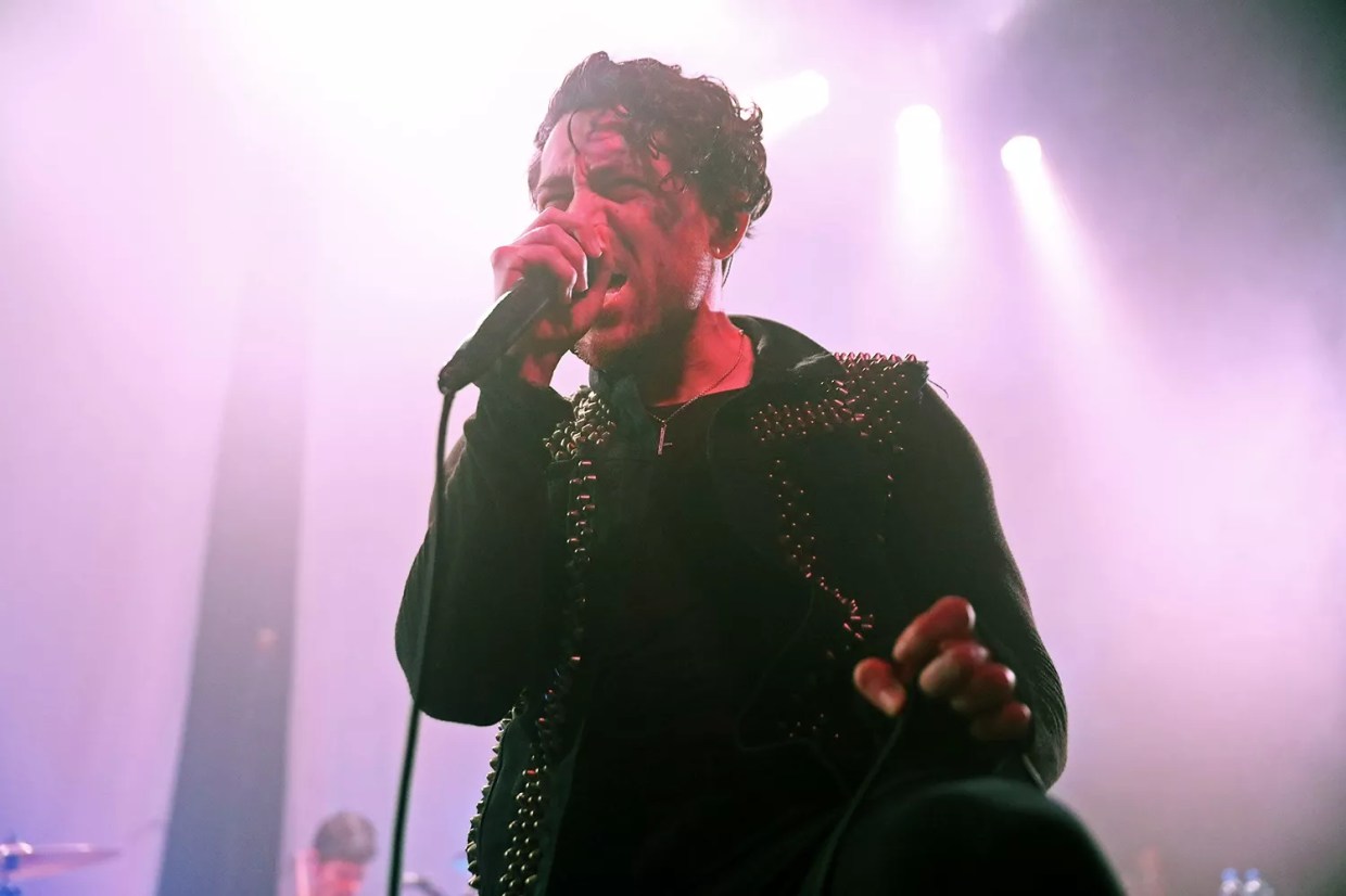 AFI Dredges Up Nostalgia in Tattooed Fans Careening Toward Middle Age