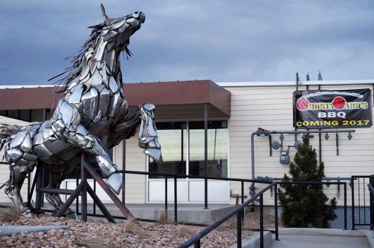 Idaho Springs Barbecue Joint Comes to the Yard on Santa Fe