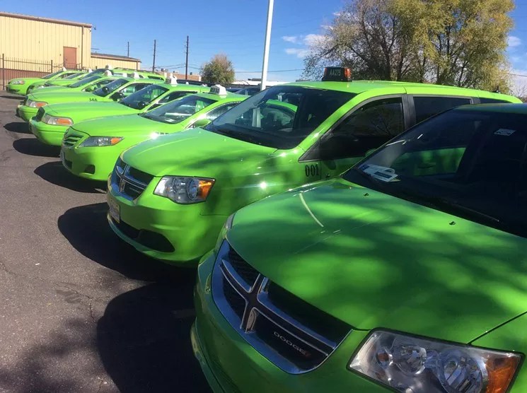 DIA to Implement New Rules for Taxis, Bigger Lot for Ride-Share Companies