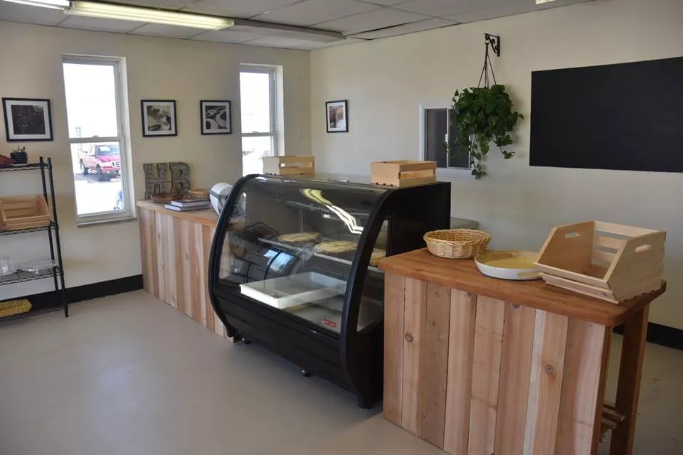 Hinman’s Bakery Unveils New Retail Shop Just in Time for Pi Day