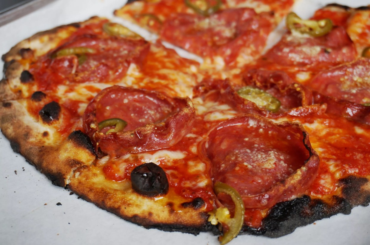 First Look: Dos Santos Brothers Set to Open White Pie