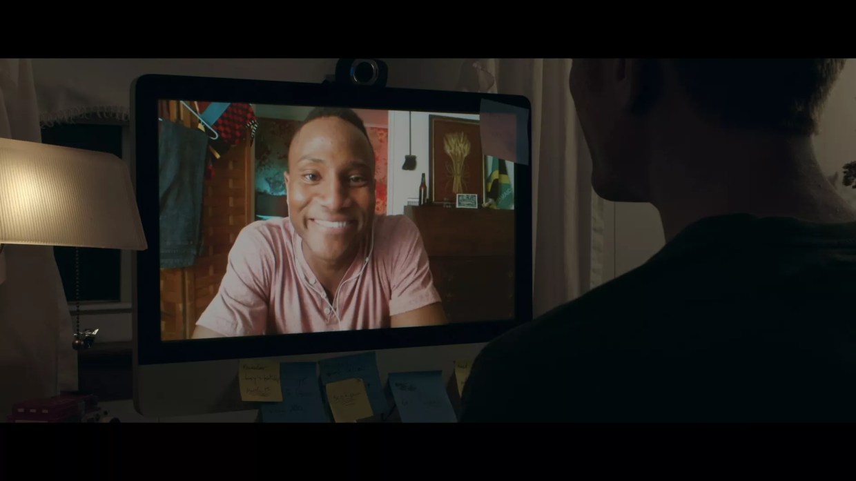 <i>Bwoy</i>‘s Elliptical Study of Sex, Race and Grief Online