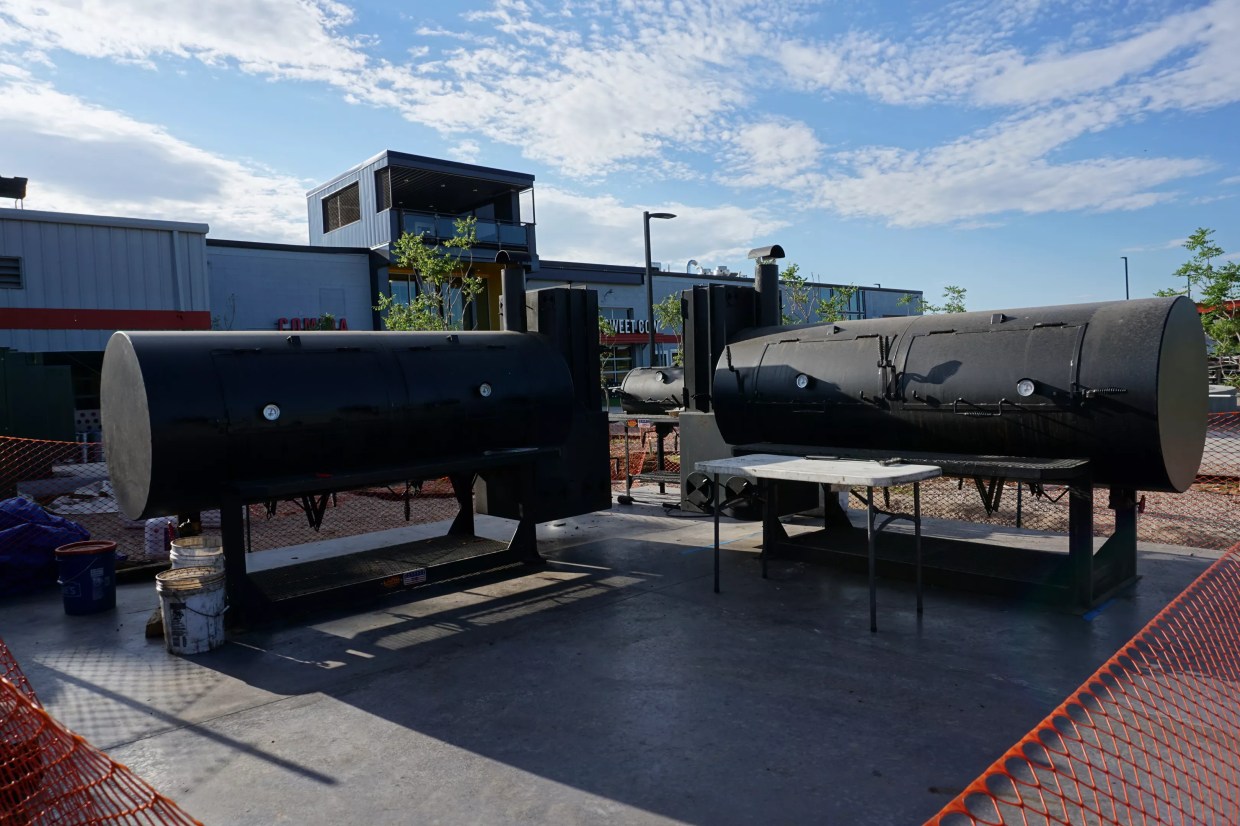 Rolling Smoke BBQ Brings a Taste of the South to Stanley Marketplace