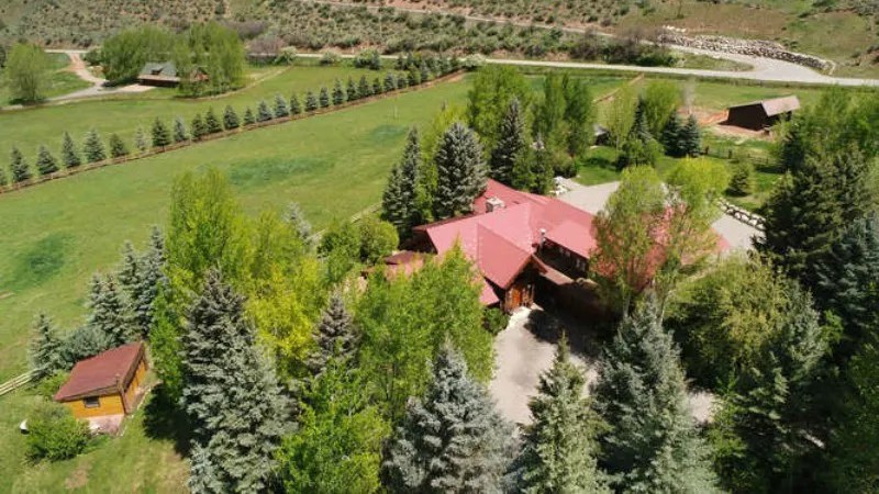 Tour John Oates’s Beautiful Aspen Ranch, Yours for $6 Million
