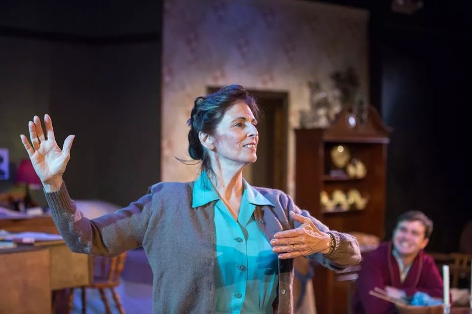 Review: Spend a Night With the Jerome Family at Miners Alley’s <em>Broadway Bound</em>
