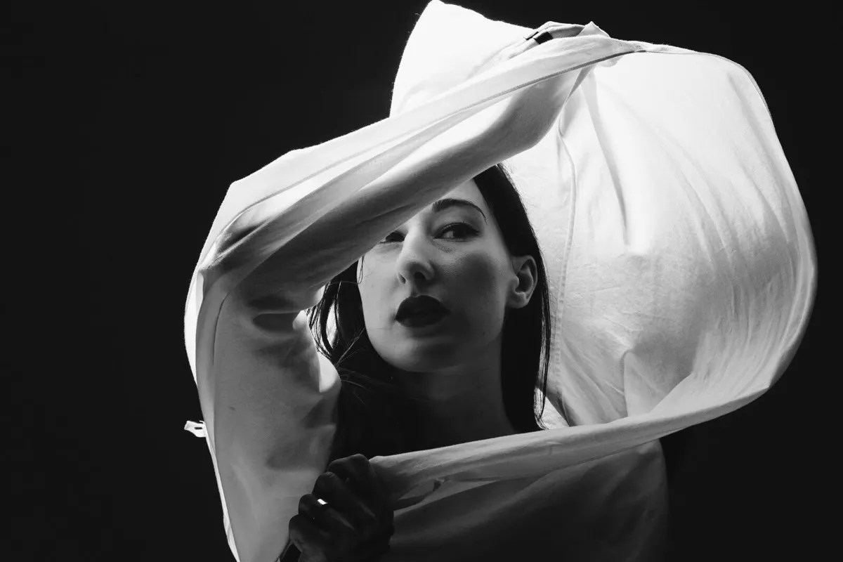 Zola Jesus Puts Intuition at the Forefront With <i>Okovi</i>