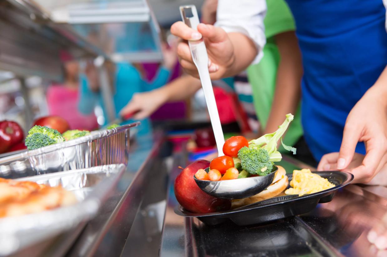 Graham Crackers and Milk: DPS’s “Healthy” Alternative for Kids With Lunch Debt
