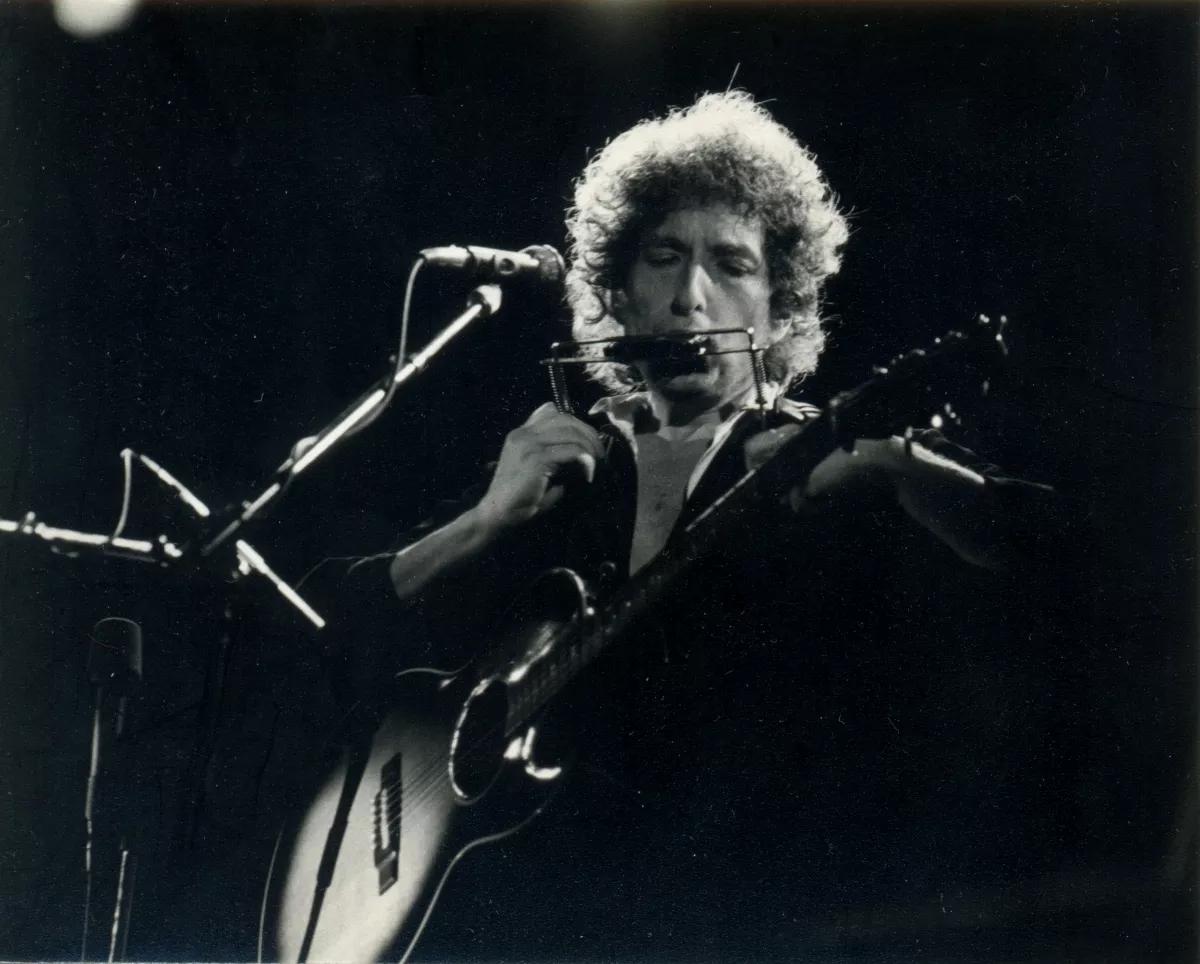 Reader: Don’t Waste Your Money on Bob Dylan