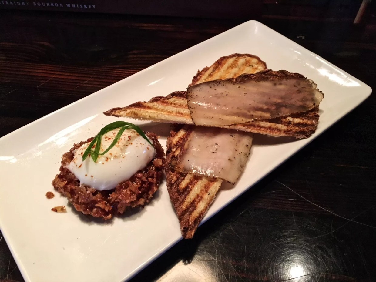 The Happiest Hour: It’s Wine O’Clock at the Populist