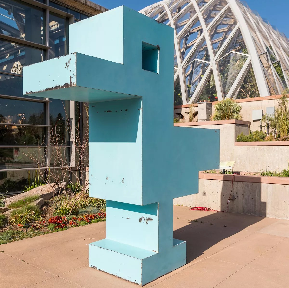 Review: <i>Pixelated: Sculptures by Mike Whiting</i> Sprouts at Gardens