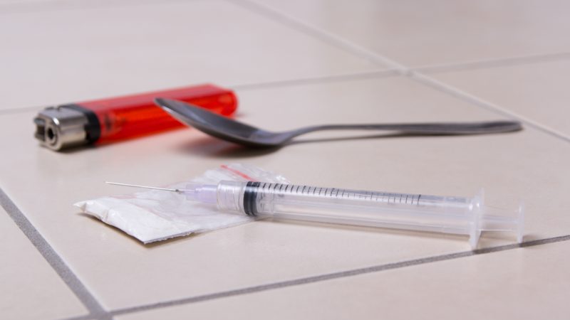 Denver Grocers Limit Bathroom Access Over Injection Drug Use, Won’t Admit It