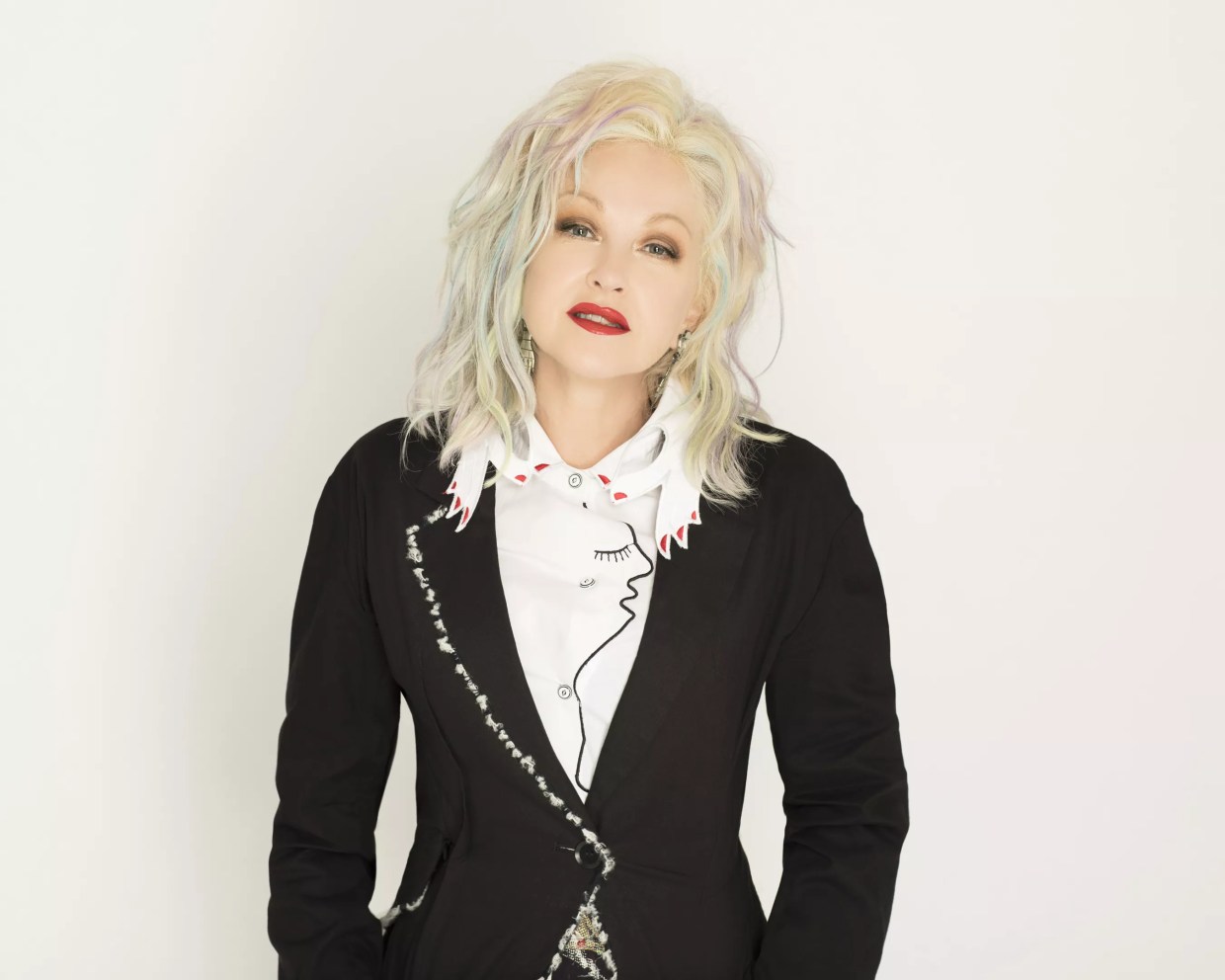 Cyndi Lauper on Singing Rod Stewart Songs in a Cover Band