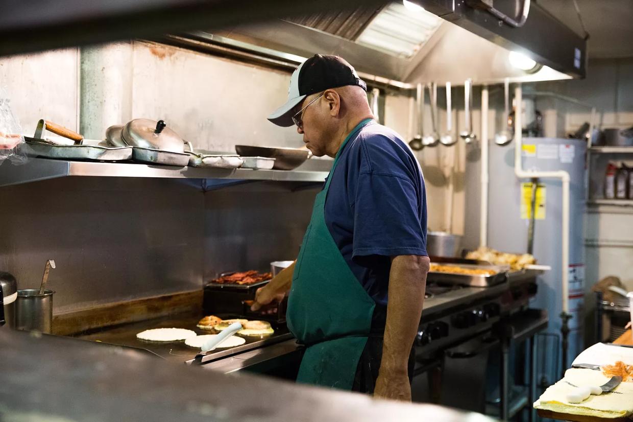 The Coronavirus Shutdown Claims the 20th Street Cafe