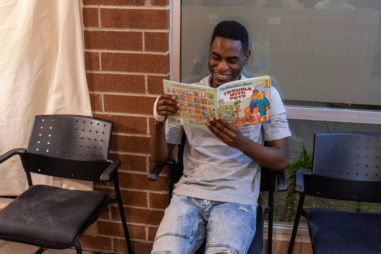 Review: Off-Center’s Bite Size Serves Up a Theatrical Feast at BookBar