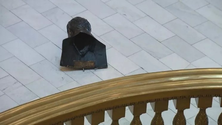 Alleged State Capitol Vandal Arrested for Second-Degree Burglary