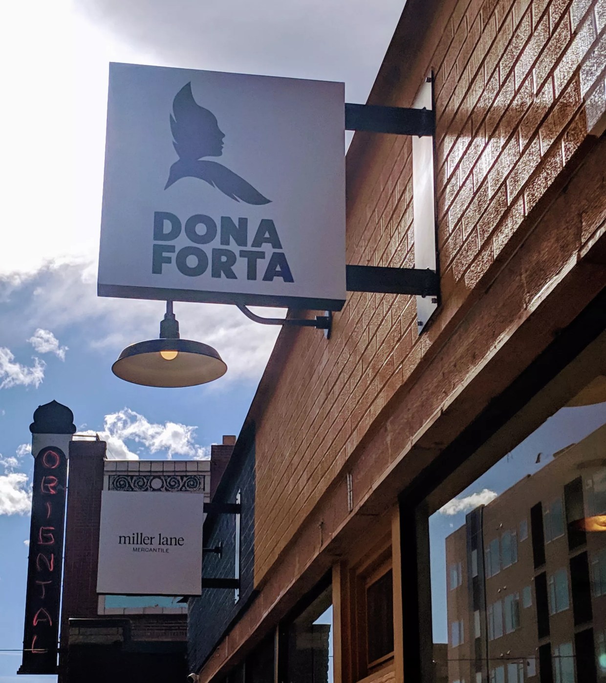 Dona Forta, a New Boutique, Caters to Strong Women’s Style Needs