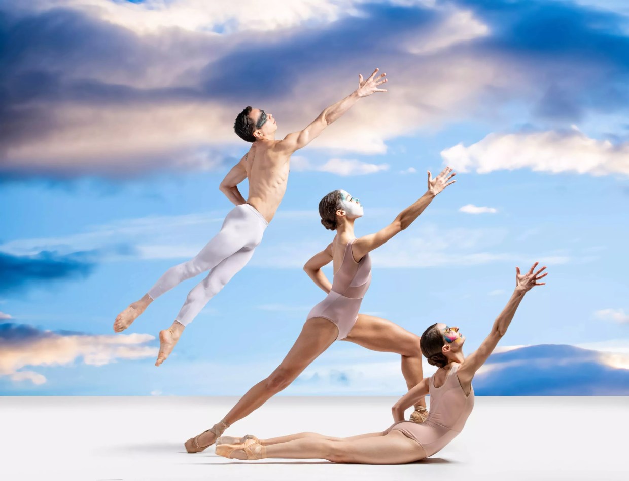 Thomas Dance Project’s New Ballet Goes <i>Beyond Borders</i>
