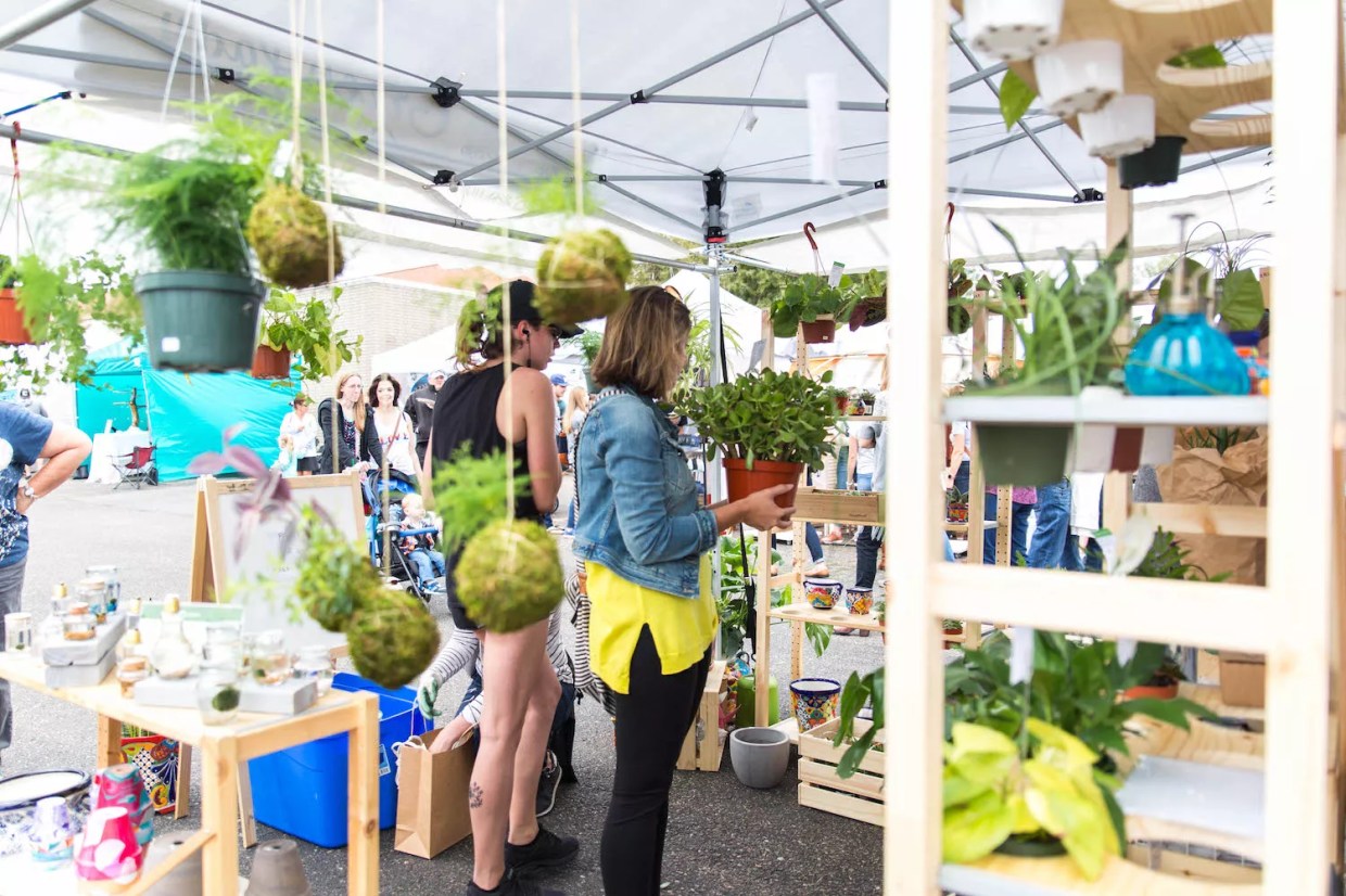 The Horseshoe Market Returns to Its Vintage Roots in 2019