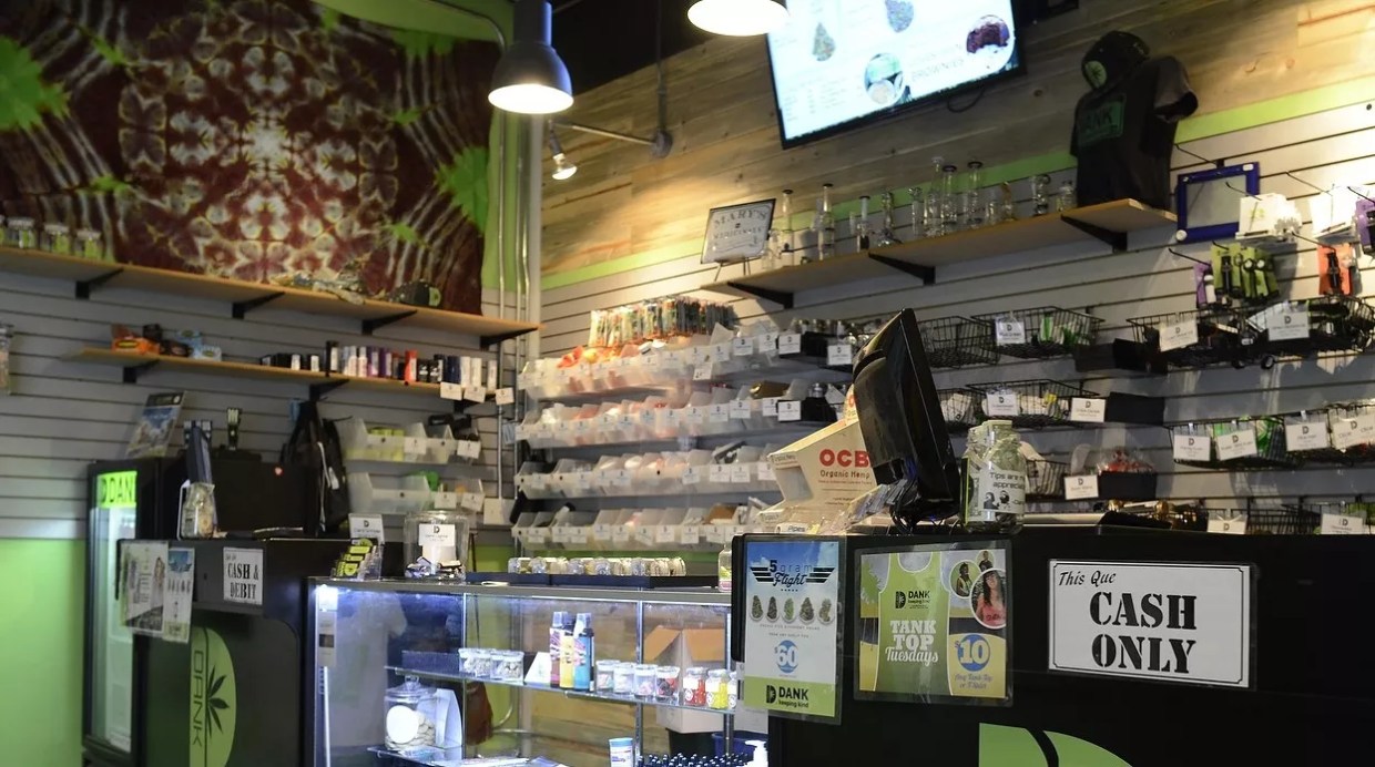 Flowhub Partners With Aeropay for Cashless Dispensary Purchases