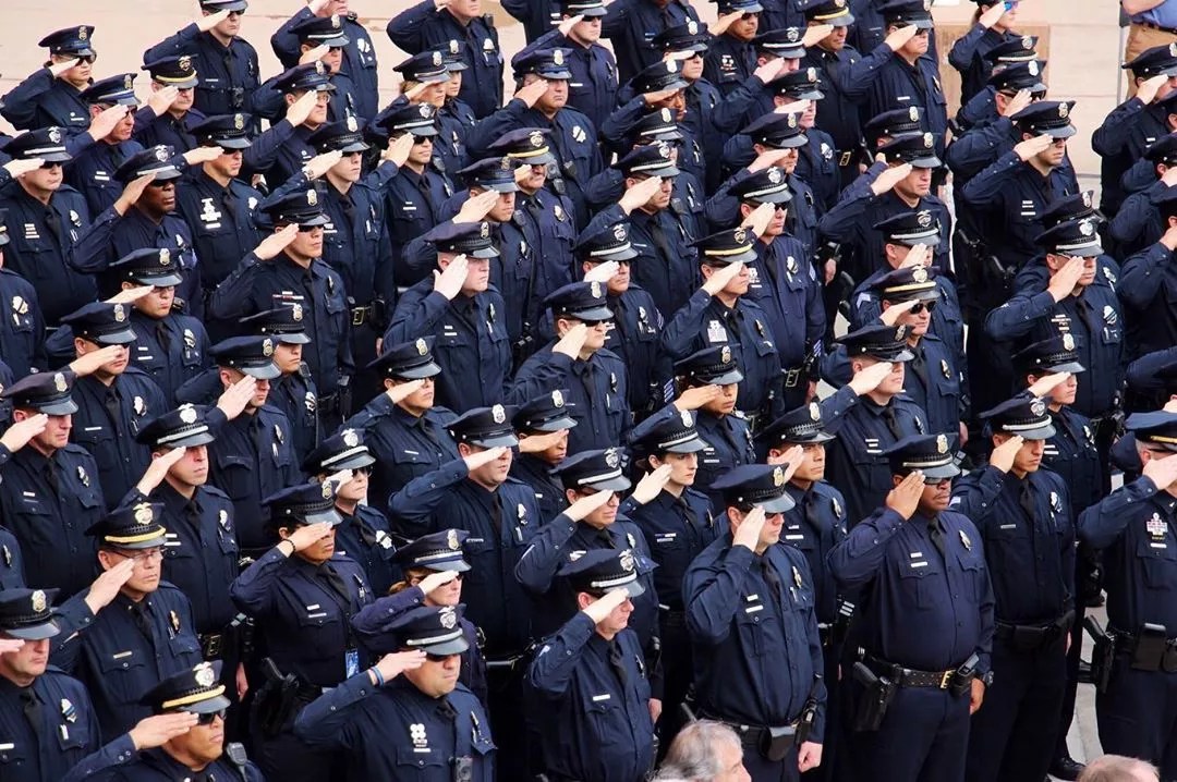 Denver, Police Commander Reach Settlement Regarding Sexism Complaint