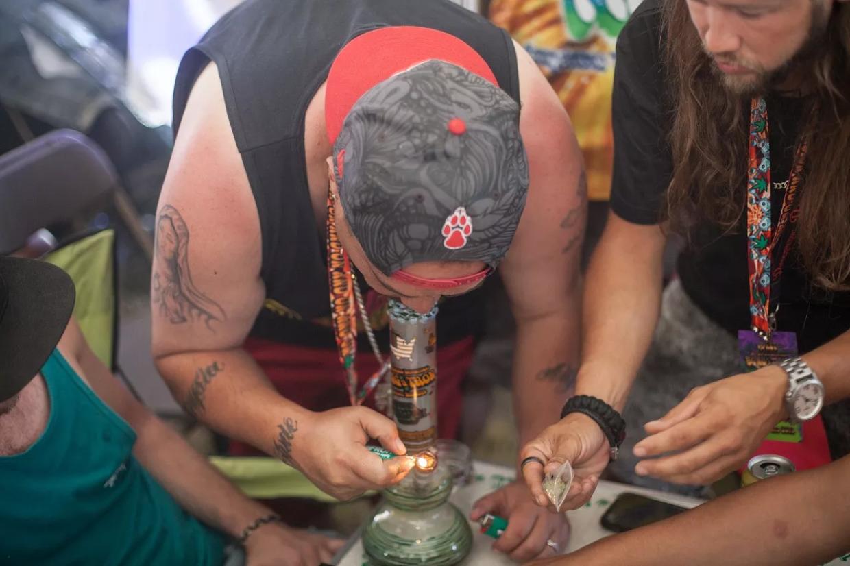 Will Social Marijuana Use Spread More Germs?