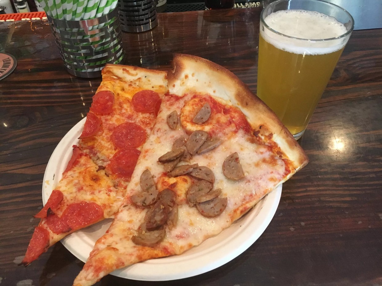 Late-Night Pizza Hits Sunnyside With Benny Blancos Inside the Monkey Barrel