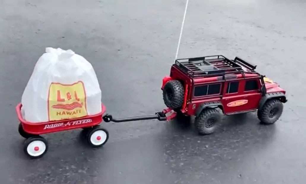 This L & L Hawaiian Barbecue Taps Into Driverless Vehicle Technology…Sort Of