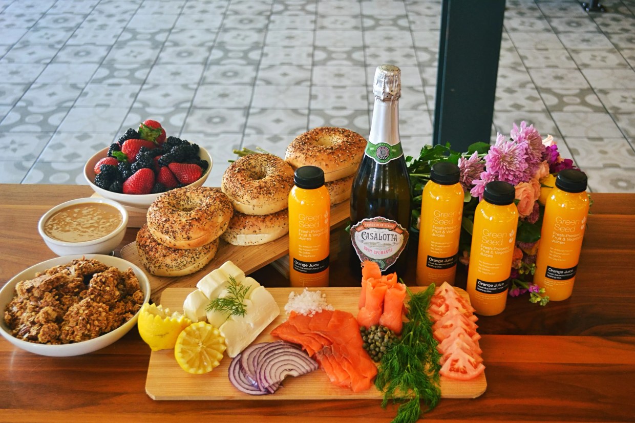 The Best Restaurant Takeout and Online Culinary Events This Weekend