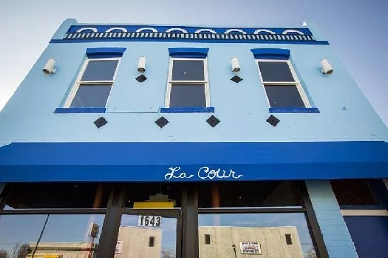 Reader: We Don’t Want to Lose More…Let Restaurants Reopen!