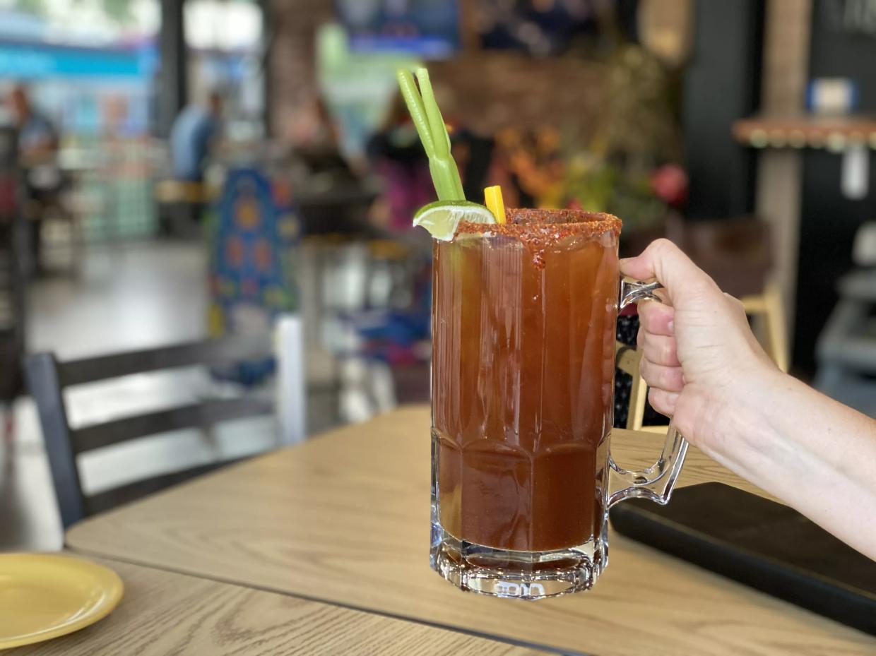 Tres Chiles Delivers an Airy Cantina Happy Hour on Tennyson