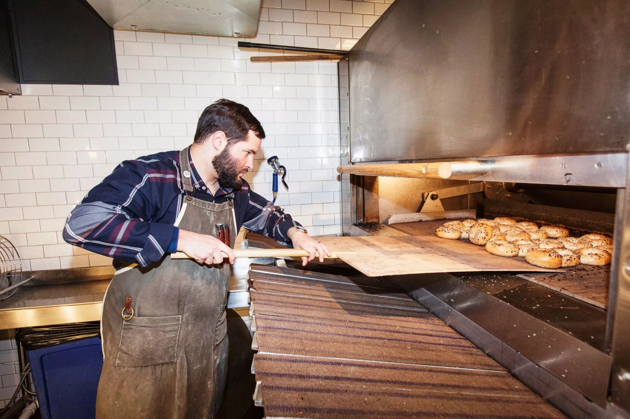 Rosenberg’s Expands With Big Boulder Bagelry