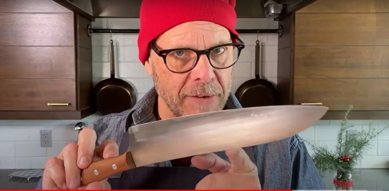 AEG Announces First New Show in 357 Days: Alton Brown
