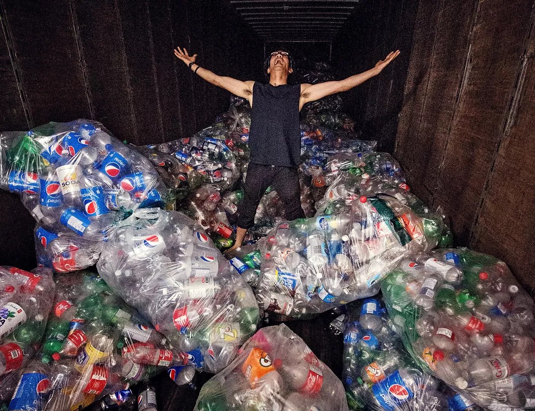 New Thinkers Take on the Eco Crisis Through Art and Conversation