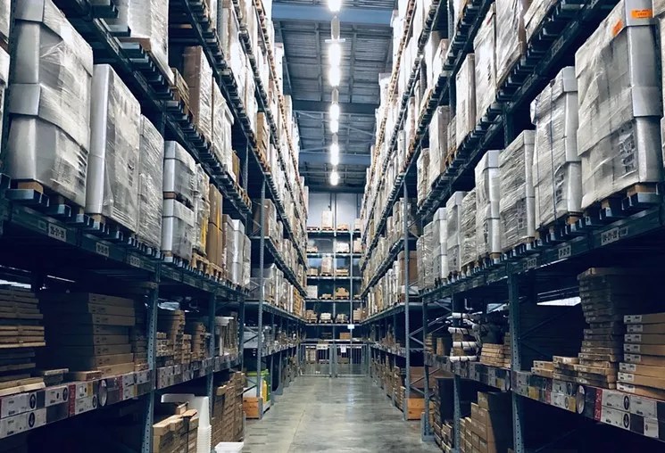 Reader: Amazon Wants Weed Legalized So It Can Sell, Deliver It!