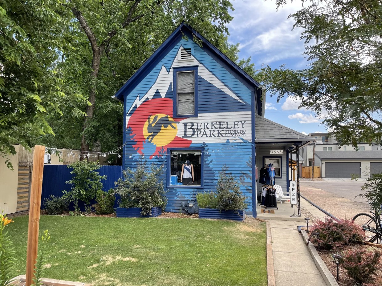 Bonk! Trail Running Shop Owner Passes Torch Before Building Demolition