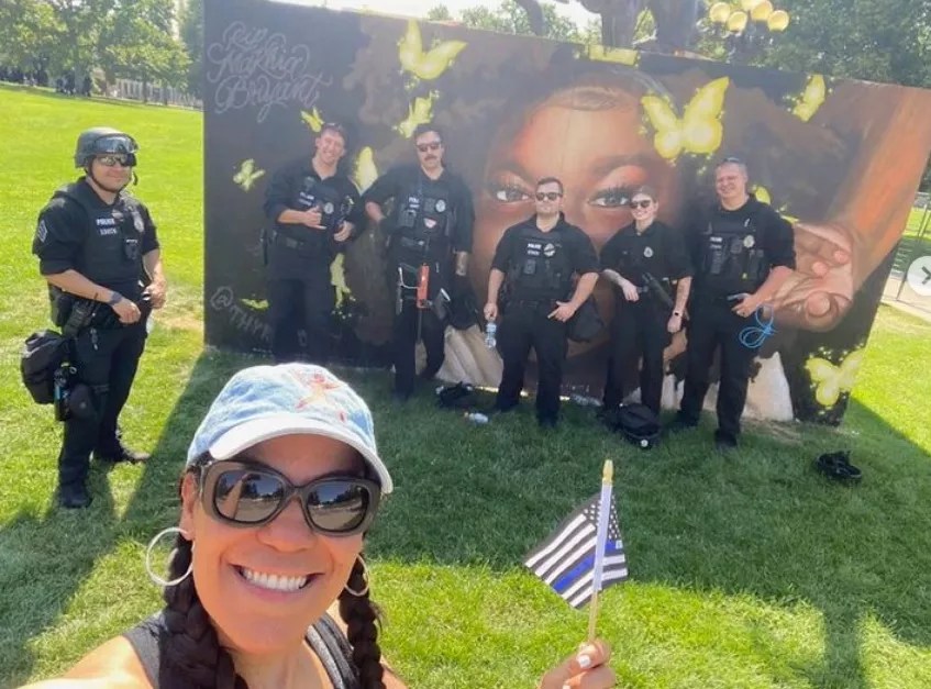 Did Republican Leader’s Selfie Mock the Death of Girl Killed by Police?