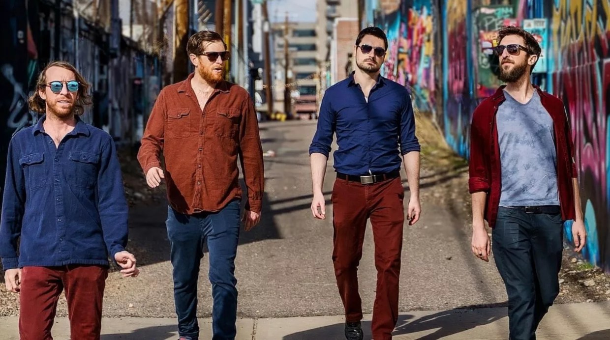 Envy Alo Ditched Denver to Record <i>The Ranch</i>